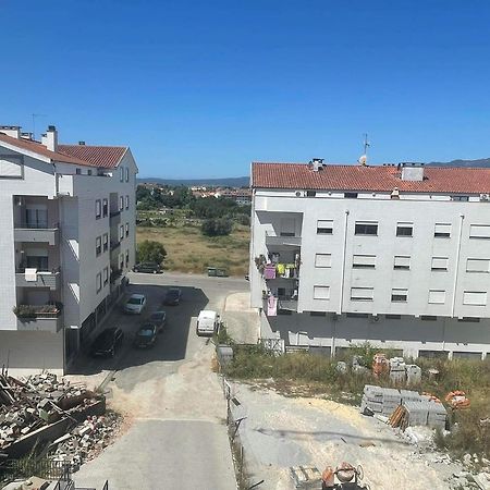 Apartamento Amplo E Moderno - Perto Do Estadio Futebol Tondela Extérieur photo